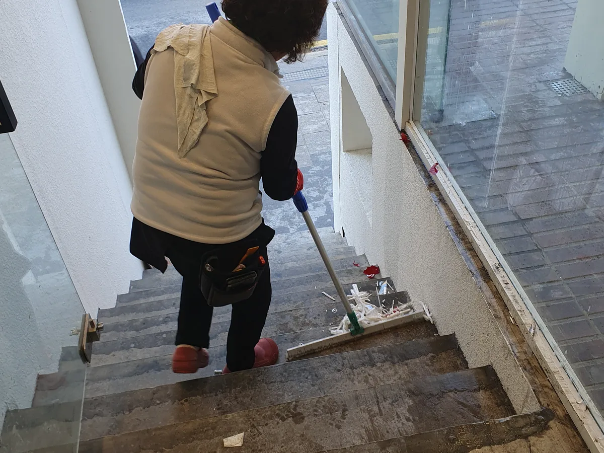 완도군 완도읍 계단·입구 마감 세면대 살균 위생청소 사례 - 행진크린